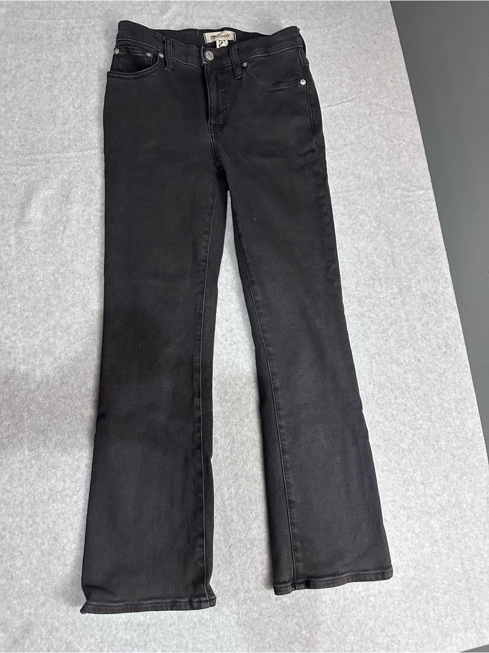 Madewell Mid-Rise Kick Out Jeans Black Size 25 Flare